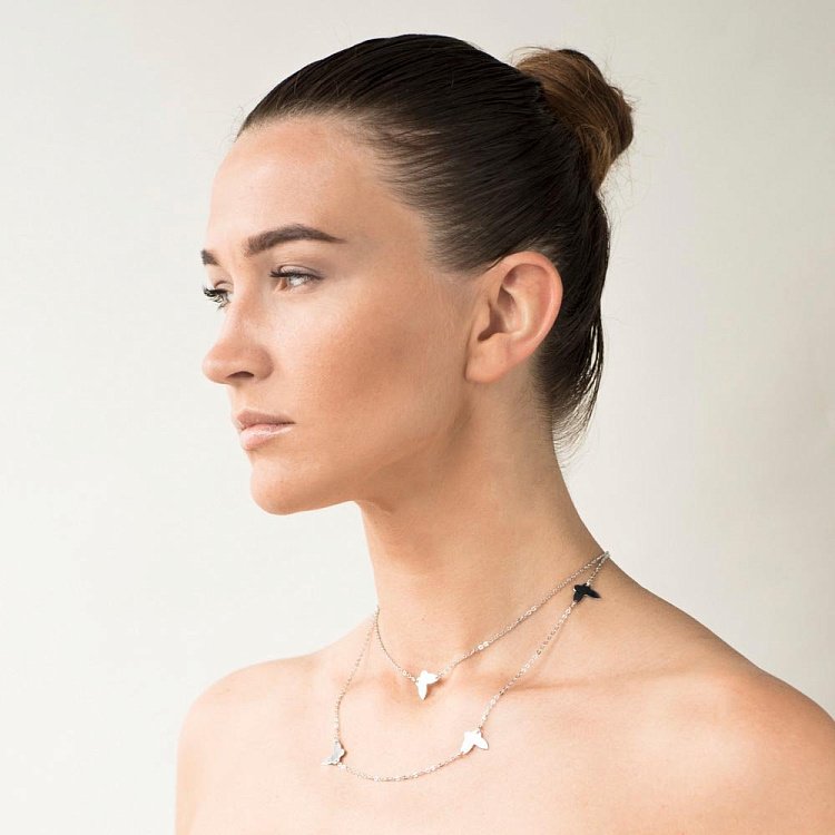 Серебряное колье с бабочками 18651 от ювелирного магазина Оникс - 3