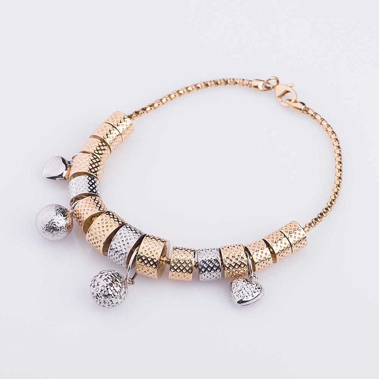 Золотой браслет б02404 от ювелирного магазина Оникс