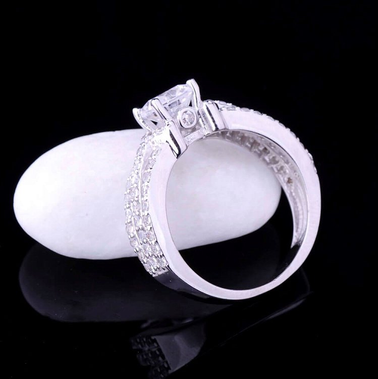 Каблучка (фіаніти) к01695ж від ювелірного магазину Онікс - 4