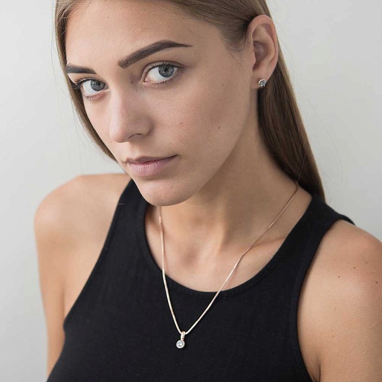 Золоті сережки-пусети з блакитним топазом і фіанітами с489 від ювелірного магазину Онікс - 3