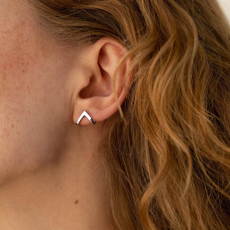 Золоті сережки - пусети "Акцент" с07519 від ювелірного магазину Онікс - 2