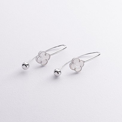 Золотые серьги "Клевер" с перламутром с09323 №2