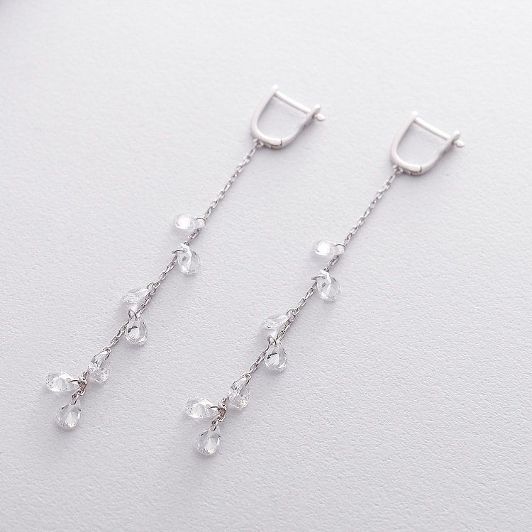 Серебряные серьги на английской застежке с фианитами 122535 от ювелирного магазина Оникс - 1