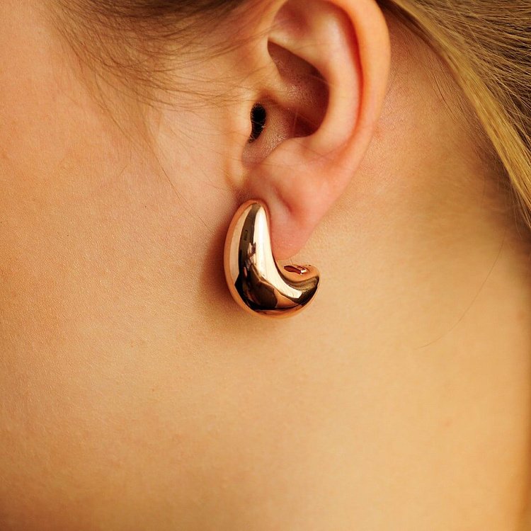 Серебряные женские сережки с позолотой 12393 от ювелирного магазина Оникс - 1