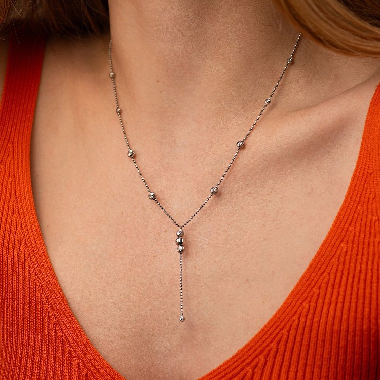 Серебряное колье "Шарики" 181089 от ювелирного магазина Оникс