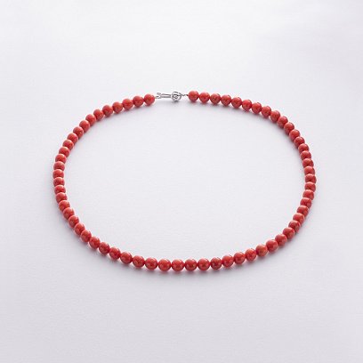 Бусы из коралла (золотая застежка) бус016к