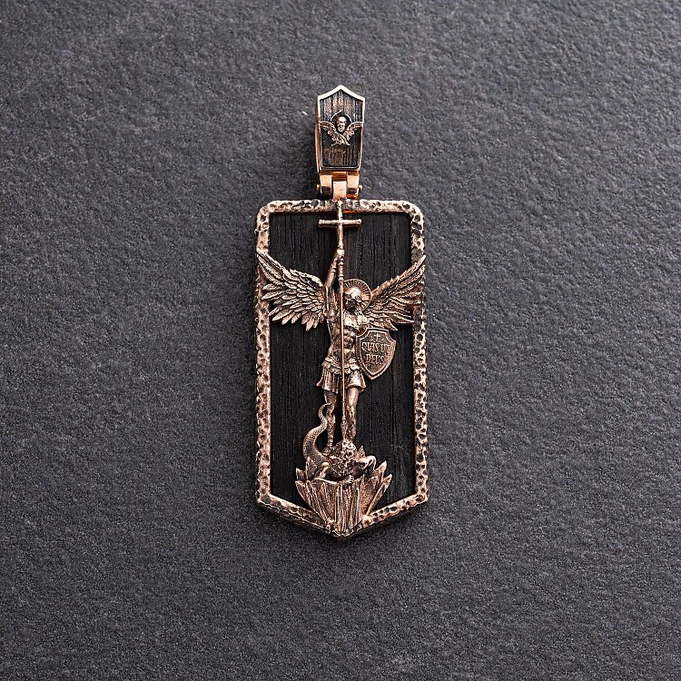 Золотой кулон "Архангел Михаил" с эбеновым деревом 1265к от ювелирного магазина Оникс