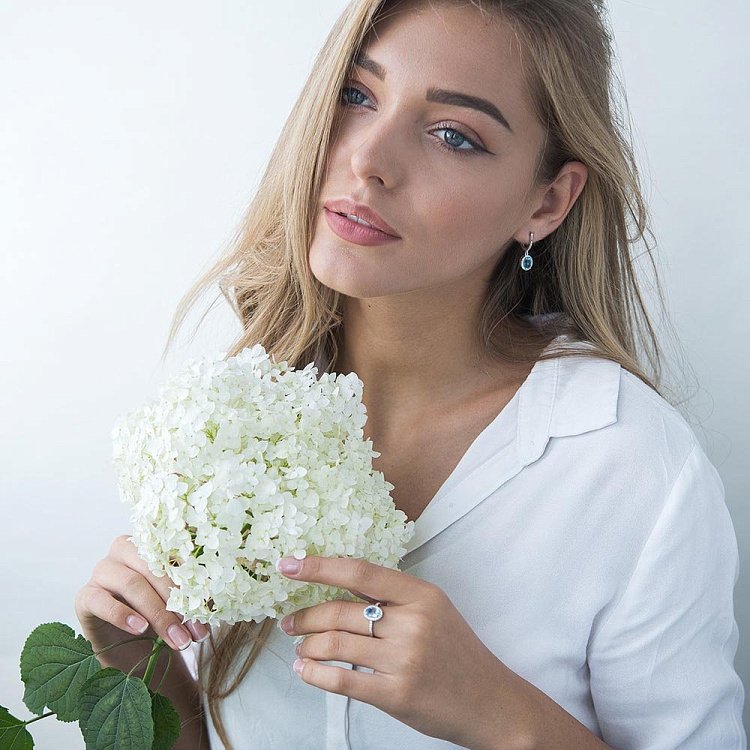 Золоті сережки з блакитним топазом і фіанітами с04690 від ювелірного магазину Онікс - 5