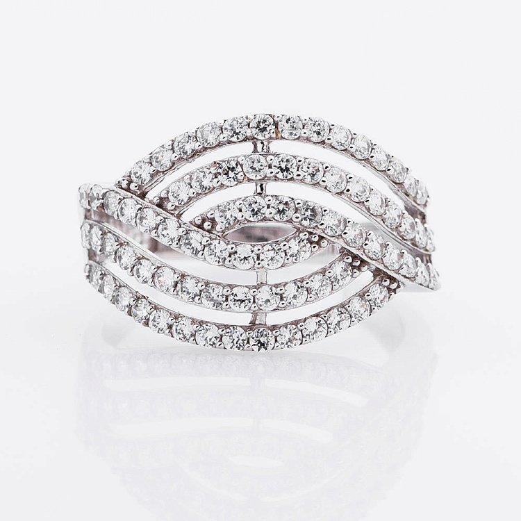 Золотое кольцо с фианитами к01395ж от ювелирного магазина Оникс - 1