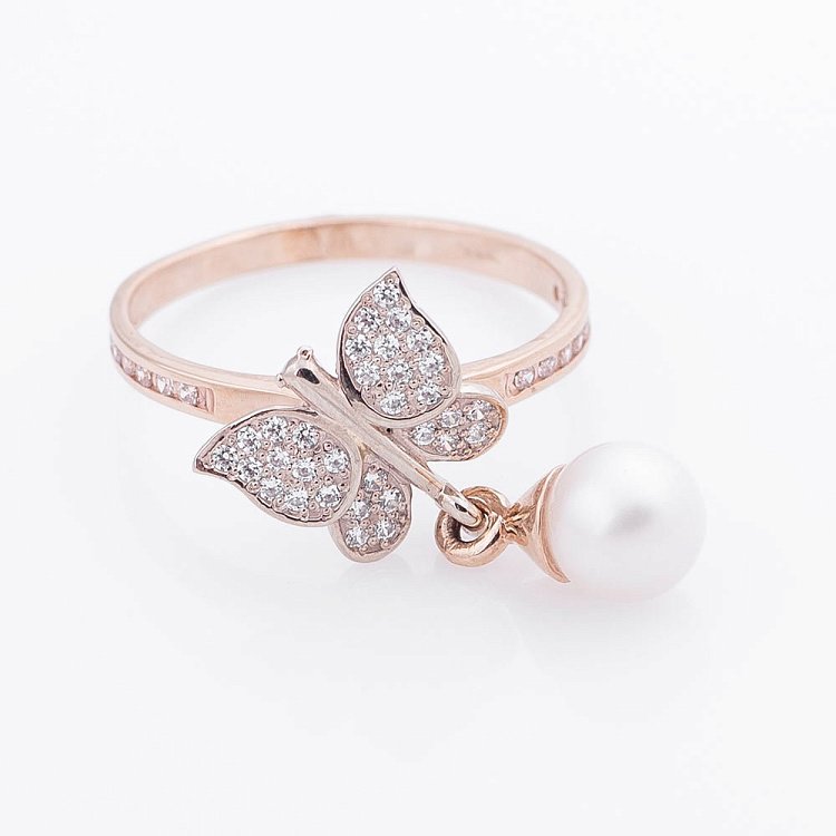 Золотое кольцо "Бабочка" с культивированным пресноводным жемчугом и фианитами 02-0702.0.4310 от ювелирного магазина Оникс