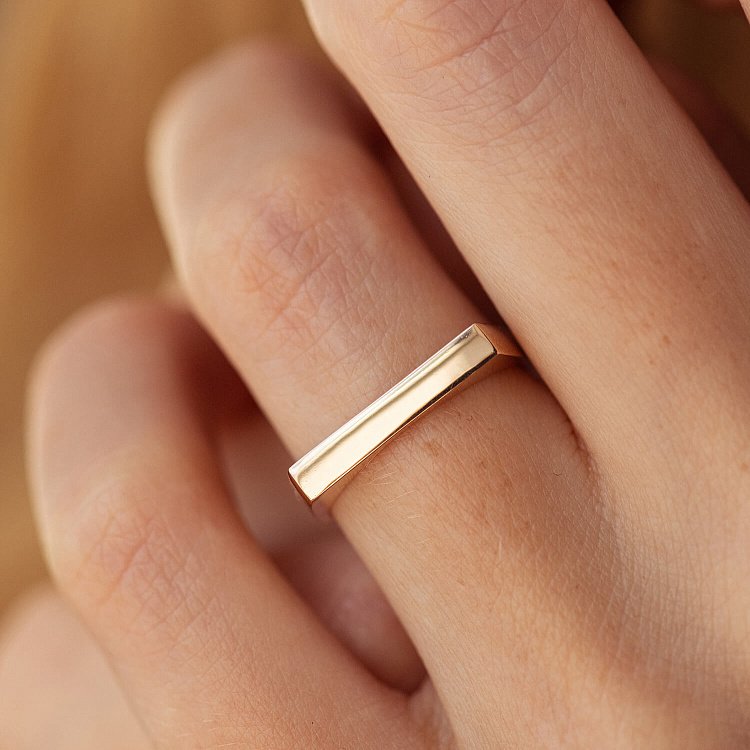 Кольцо в красном золоте (возможна гравировка) к07590 от ювелирного магазина Оникс - 3