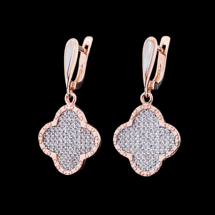 Золотые серьги "Клевер" (фианиты) с04300 Золотые серьги "Клевер" (фианиты) с04300 от ювелирного магазина Оникс