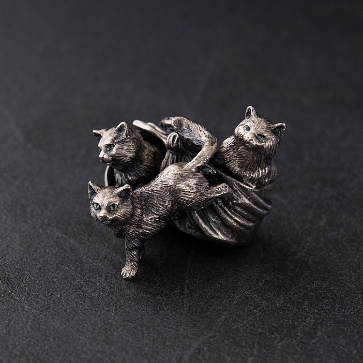 Срібна фігура ручної роботи "Кошенята" 23165 від ювелірного магазину Онікс - 1