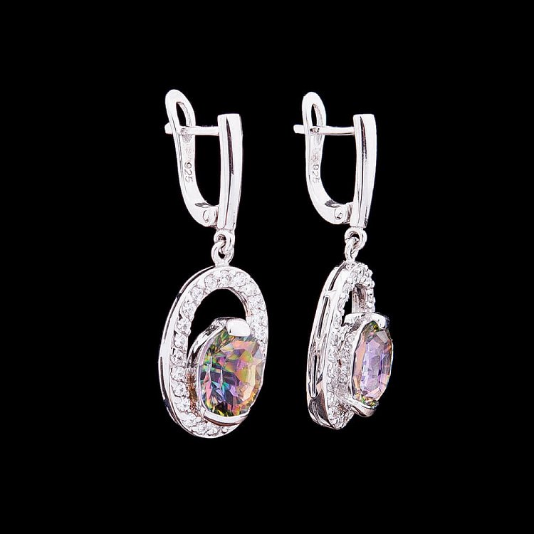 Эксклюзивные серьги с горным хрусталем 12892 Эксклюзивные серьги с горным хрусталем 12892 от ювелирного магазина Оникс