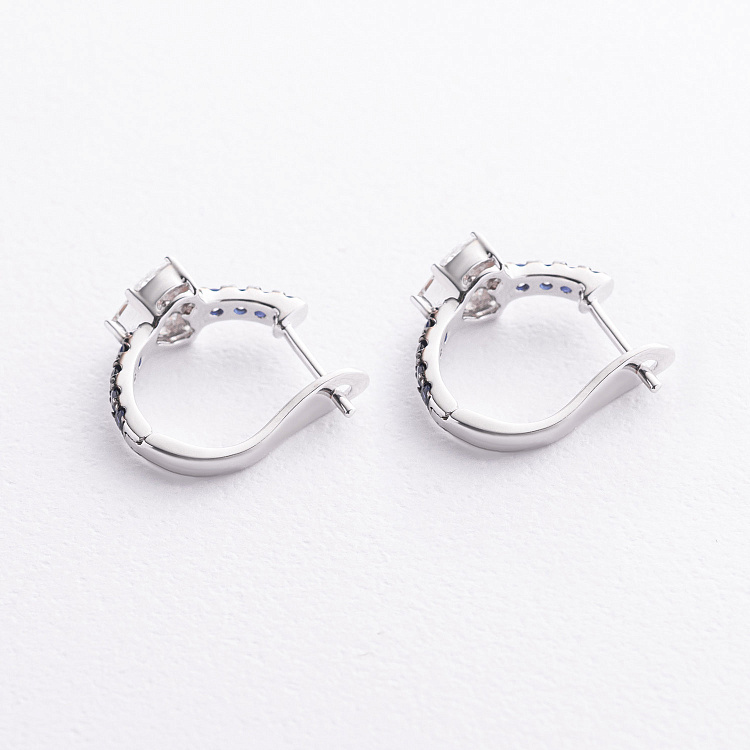 Серьги "Сердечки" в белом золоте (бриллианты, сапфиры) сб0698va от ювелирного магазина Оникс - 1