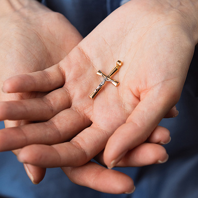 Золотий хрестик "Розп'яття. Спаси і Збережи" п04101 №2