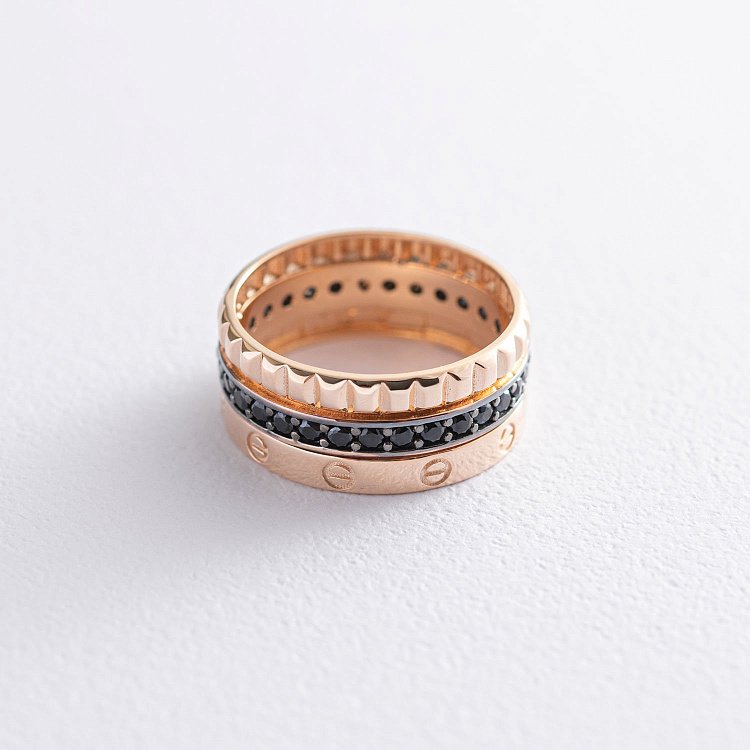 Золота каблучка з чорними фіанітами к06670 від ювелірного магазину Онікс