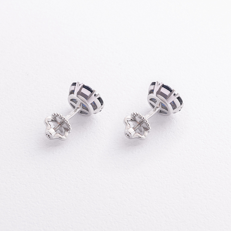 Серебряные серьги - пусеты с синими сапфирами 2514/1р-HSPH от ювелирного магазина Оникс - 2