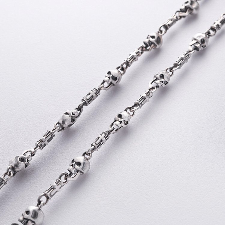 Серебряное колье "Черепа" 364 от ювелирного магазина Оникс - 6