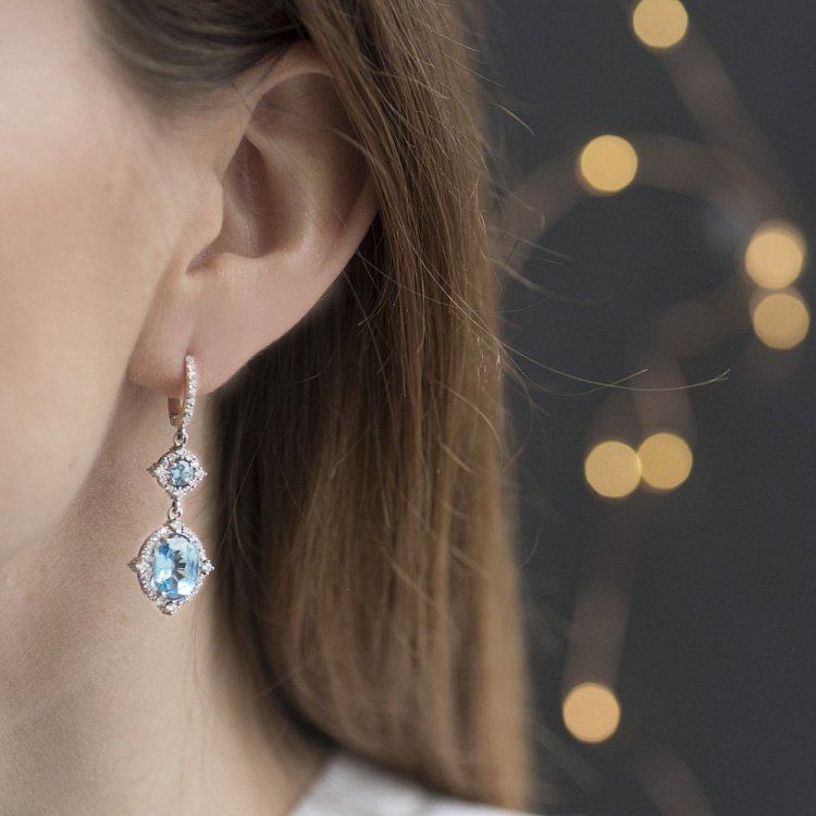 Золоті сережки з топазами і фіанітами 14050624 від ювелірного магазину Онікс - 2