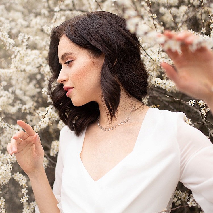 Срібне кольє з фіанітами 18655 від ювелірного магазину Онікс - 2