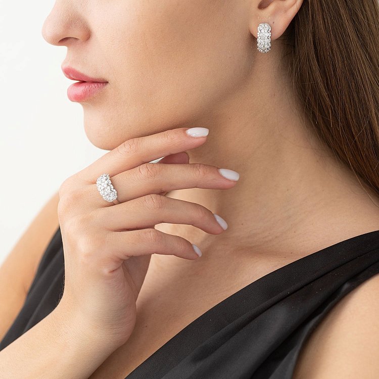 Золота каблучка з діамантами к512cha від ювелірного магазину Онікс - 1