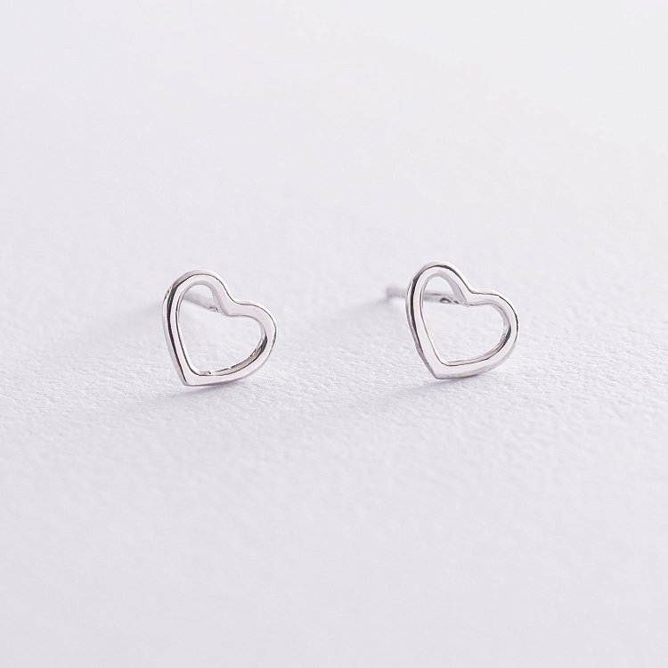 Срібні сережки - пусети "Сердечка" 122830 від ювелірного магазину Онікс