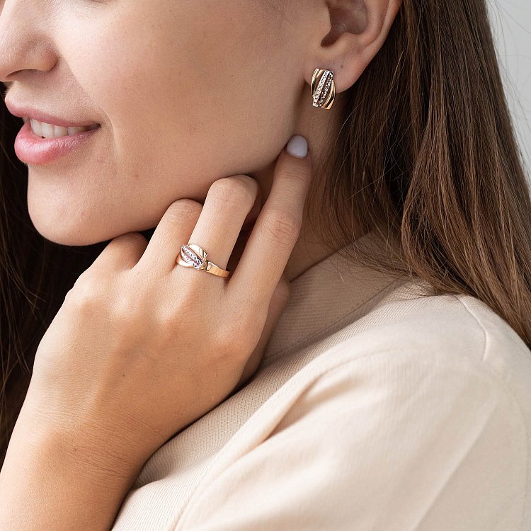 Золотые серьги на английской застежке с05794 - 3 Золотые серьги на английской застежке с05794 от ювелирного магазина Оникс - 3