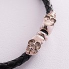 Кожаный браслет с серебряными вставками черепов 141241 от ювелирного магазина Оникс - 4