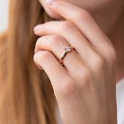 Золотое помолвочное кольцо с фианитом к07023 от ювелирного магазина Оникс - 9