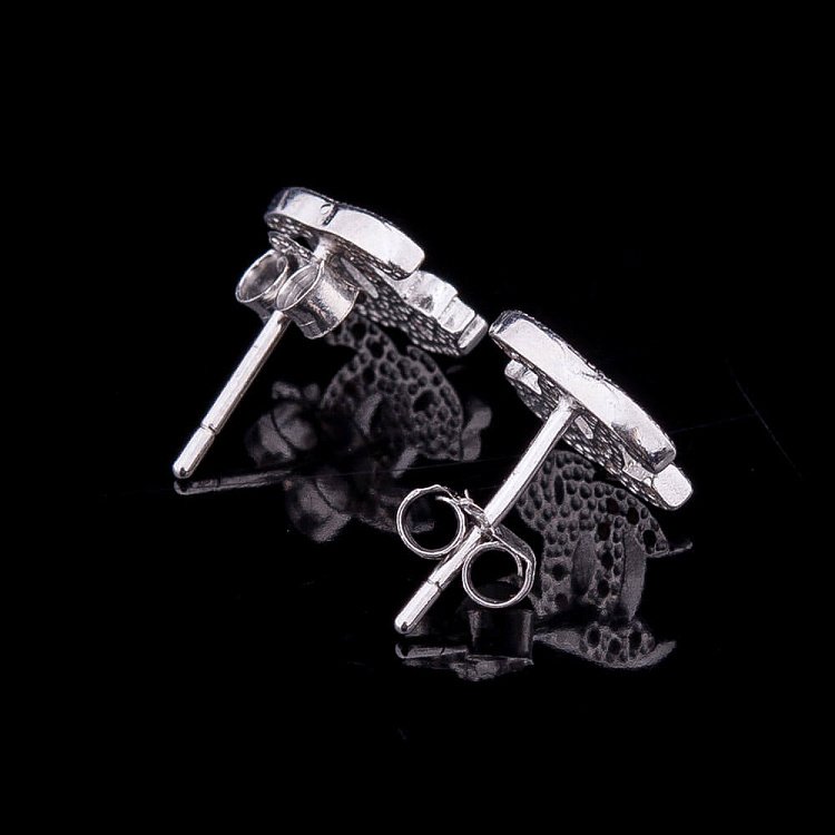 Ексклюзивні срібні сережки з фіанітами 121666 від ювелірного магазину Онікс - 1