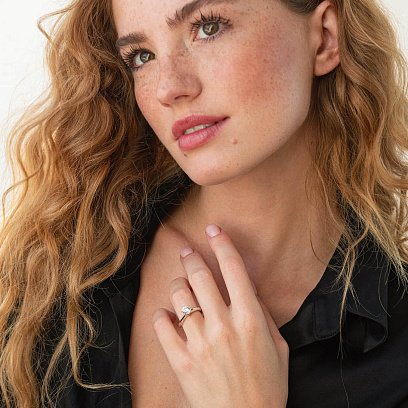 Помолвочное золотое кольцо с бриллиантом 228331121 №7