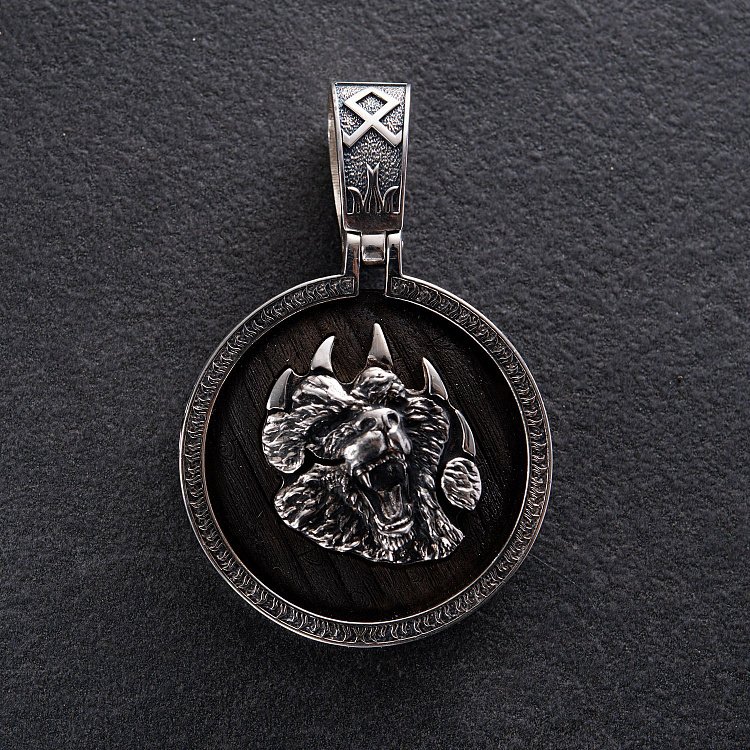 Срібний кулон "Ведмідь" з ебеновим деревом та фіанітами  947 від ювелірного магазину Онікс