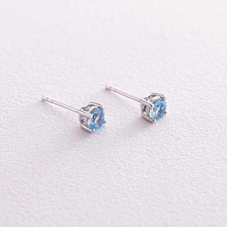 Золотые серьги - пусеты с голубыми топазами сб0120gl от ювелирного магазина Оникс - 2