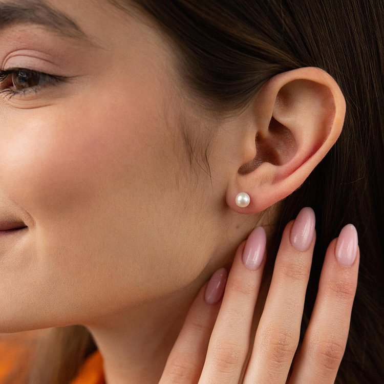 Сережка - каффа "Трініті" з перлиною (жовте золото) с08260 від ювелірного магазину Онікс - 4