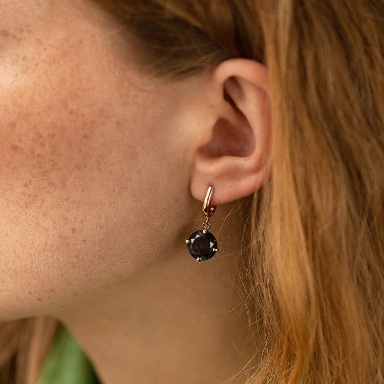 Золотые серьги "Влечение" с синт. топазом с08573 от ювелирного магазина Оникс - 3