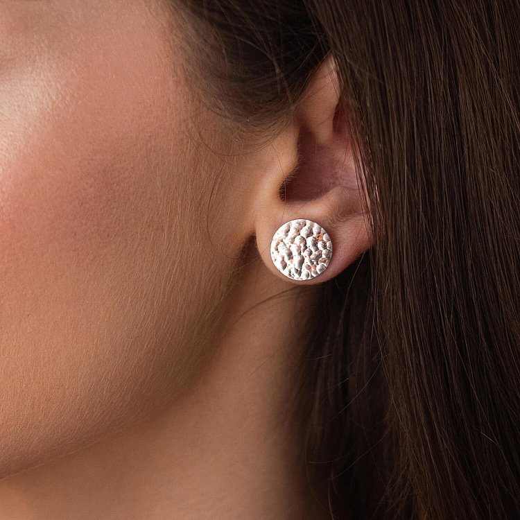 Сережки - пусети "Теона" у білому золоті с07885 від ювелірного магазину Онікс