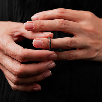 Золота каблучка з чорними діамантами кб0242sth №8