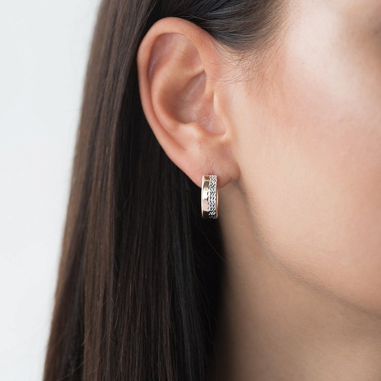 Золоті сережки-кільця без каменів с06407 від ювелірного магазину Онікс - 1