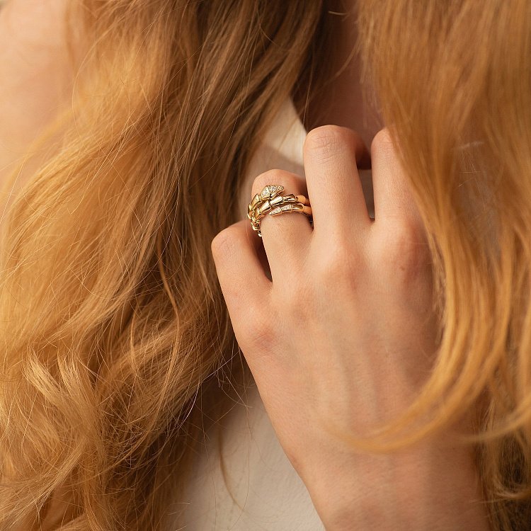 Каблучка "Змія" у жовтому золоті (фіаніти) к08069 від ювелірного магазину Онікс - 5