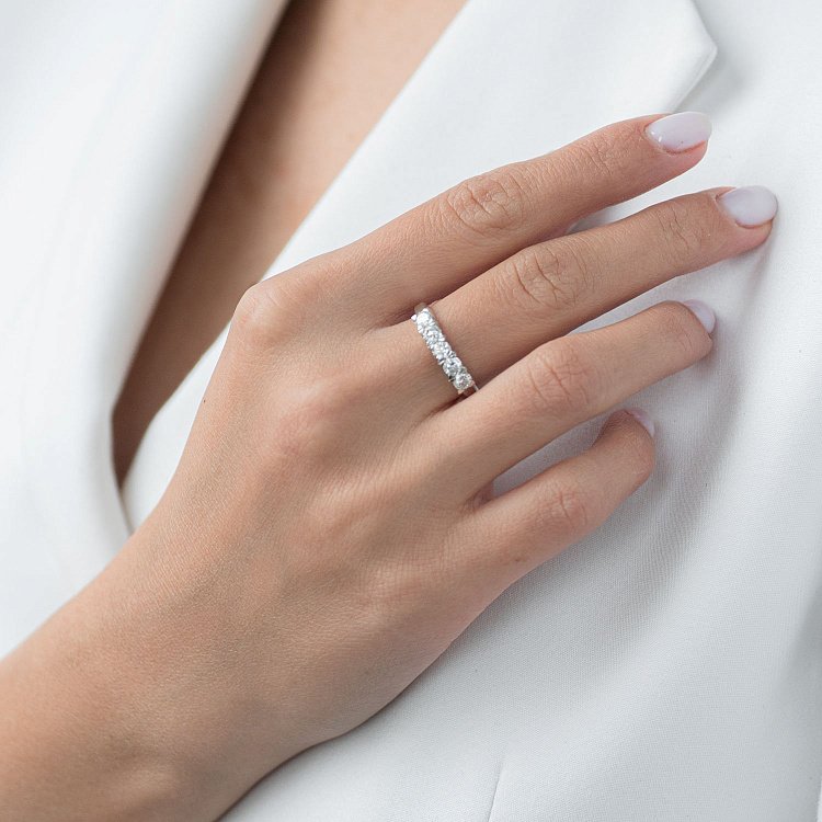 Золотое кольцо с бриллиантами кб0092cha - 5 Золотое кольцо с бриллиантами кб0092cha от ювелирного магазина Оникс - 5