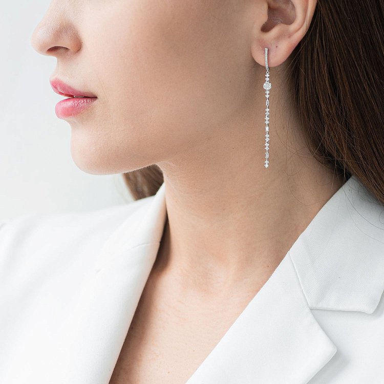 Висячі сережки з діамантами з білого золота сб0297ca від ювелірного магазину Онікс - 1