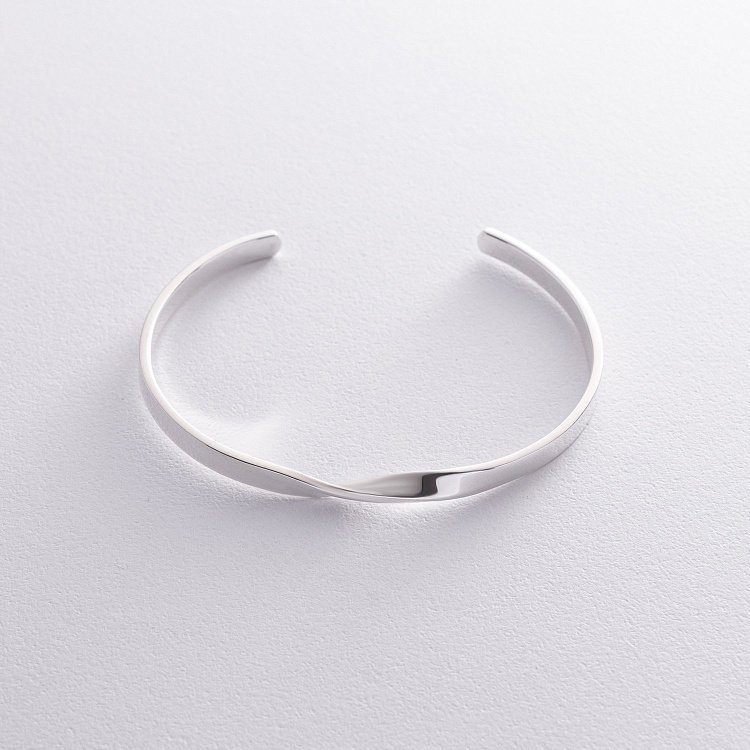 Жорсткий срібний браслет 141642 від ювелірного магазину Онікс