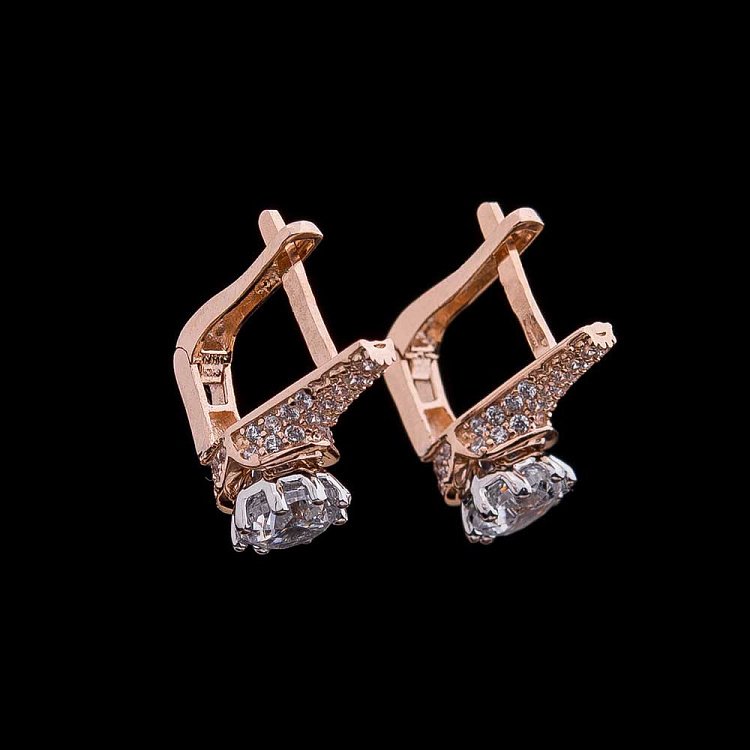 Золотые серьги с фианитами с04129 от ювелирного магазина Оникс - 1