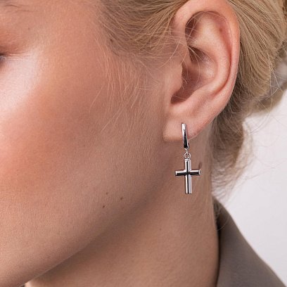 Серьги "Крестики" в белом золоте с07822
