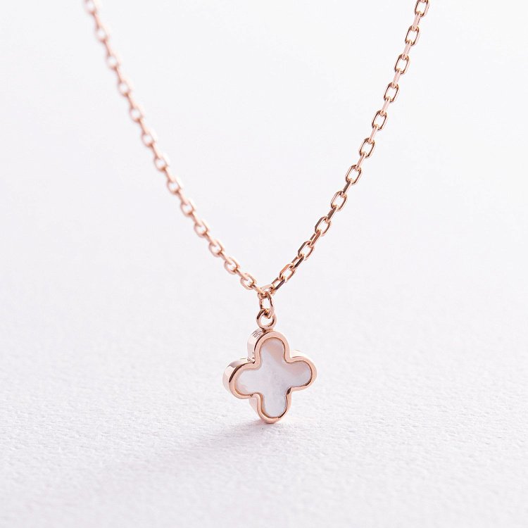 Золотое колье "Клевер" с перламутром кол02395 от ювелирного магазина Оникс