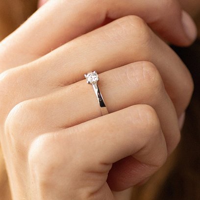 Помолвочное золотое кольцо с бриллиантом кб0418 №4