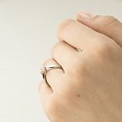 Золотое помолвочное кольцо с фианитом к05373 от ювелирного магазина Оникс - 8