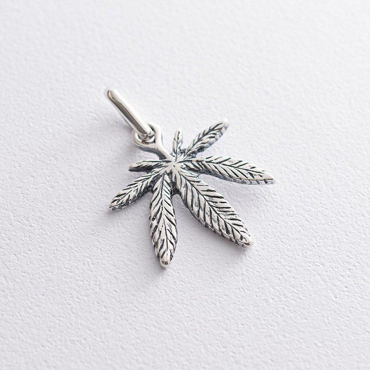 Срібна підвіска "Листочок конопель"  13389 від ювелірного магазину Онікс - 4