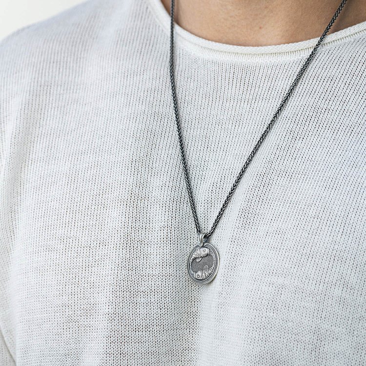 Серебряный кулон "Знак зодиака Рыбы" 133200риби от ювелирного магазина Оникс - 1